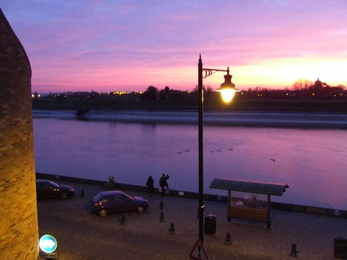 Bank House Hotel คิงส์ลินน์ ภายนอก รูปภาพ